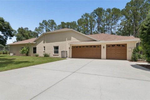 Casa en venta en Lutz, Florida, 4 dormitorios, 302.77 m2 № 2167672 - foto 5