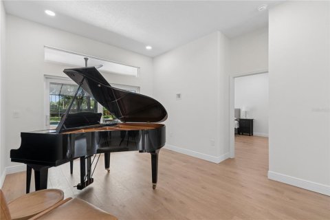 Casa en venta en Lutz, Florida, 4 dormitorios, 302.77 m2 № 2167672 - foto 22