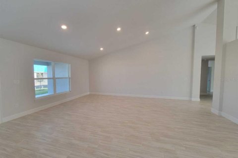 House in Ocala, Florida 4 bedrooms, 278.71 sq.m. № 1608920 - photo 11