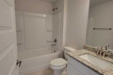 House in Ocala, Florida 4 bedrooms, 278.71 sq.m. № 1608920 - photo 18