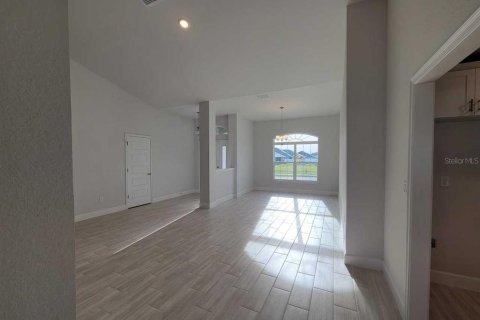 House in Ocala, Florida 4 bedrooms, 278.71 sq.m. № 1608920 - photo 10