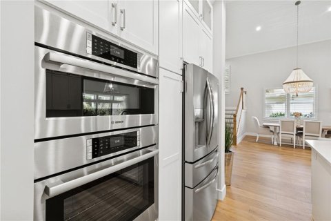 Купить виллу или дом в Сарасота, Флорида 9 комнат, 264.21м2, № 1602625 - фото 15