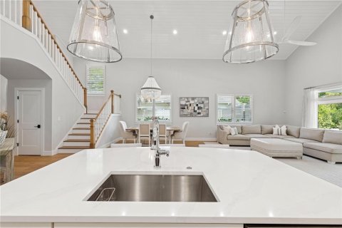 Купить виллу или дом в Сарасота, Флорида 9 комнат, 264.21м2, № 1602625 - фото 17