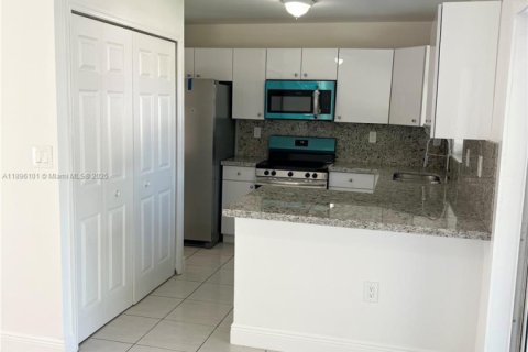 Villa ou maison à vendre à Homestead, Floride: 3 chambres, 117.43 m2 № 1949777 - photo 7