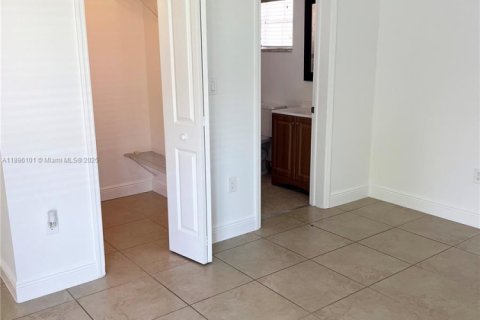 Villa ou maison à vendre à Homestead, Floride: 3 chambres, 117.43 m2 № 1949777 - photo 13