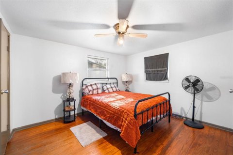 House in Hawthorne, Florida 3 bedrooms, 94.76 sq.m. № 2093646 - photo 17