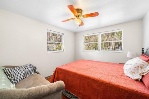House in Hawthorne, Florida 3 bedrooms, 94.76 sq.m. № 2093646 - photo 16