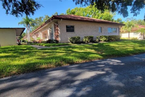 House in Dunedin, Florida 2 bedrooms, 85.93 sq.m. № 1842997 - photo 2