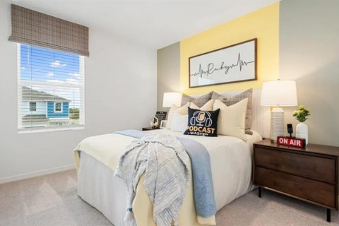 Townhouse in Nokomis, Florida 3 bedrooms, 130.43 sq.m. № 2238292 - photo 4