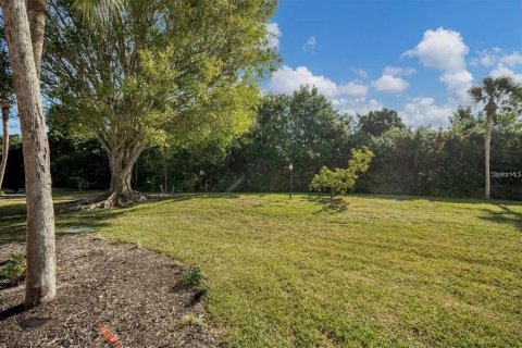 Condominio en alquiler en Sarasota, Florida, 2 dormitorios, 94.39 m2 № 2098903 - foto 16