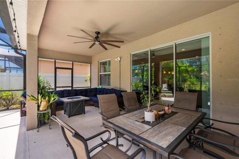 House in Sarasota, Florida 3 bedrooms, 240.8 sq.m. № 2224718 - photo 8