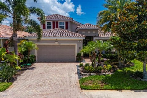 House in Sarasota, Florida 3 bedrooms, 240.8 sq.m. № 2224718 - photo 29