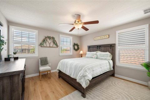 House in Sarasota, Florida 3 bedrooms, 240.8 sq.m. № 2224718 - photo 17