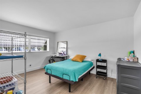 Copropriété à vendre à Hollywood, Floride: 1 chambre, 62.43 m2 № 2048001 - photo 11