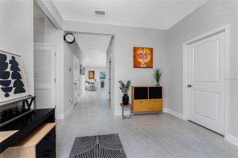 Villa ou maison à vendre à Port Charlotte, Floride: 3 chambres, 167.97 m2 № 2093446 - photo 8