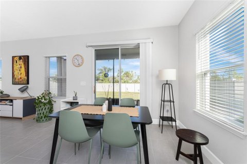 Villa ou maison à vendre à Port Charlotte, Floride: 3 chambres, 167.97 m2 № 2093446 - photo 21