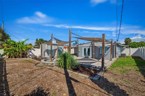 House in Ormond Beach, Florida 2 bedrooms, 89.65 sq.m. № 2394351 - photo 24