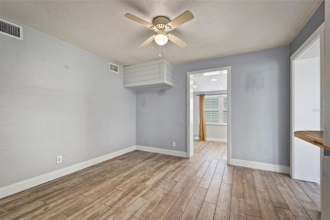 House in Ormond Beach, Florida 2 bedrooms, 89.65 sq.m. № 2394351 - photo 9