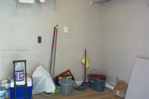 Снять в аренду виллу или дом в Палм-Бей, Флорида 3 спальни, 126.16м2, № 1955661 - фото 29