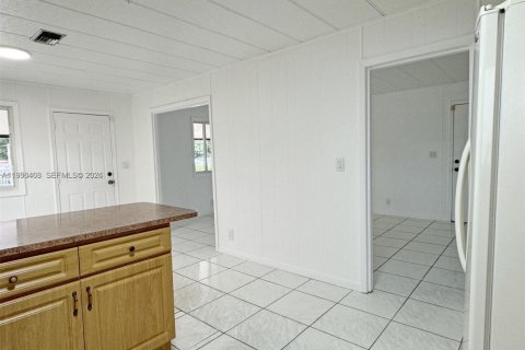 Купить виллу или дом в Майами, Флорида 3 спальни, 104.79м2, № 2153085 - фото 10
