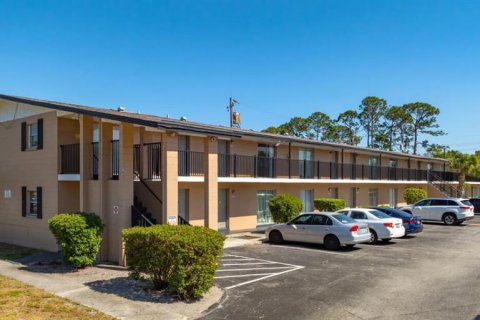Condo à Cocoa, Floride, 1 chambre  № 2406878