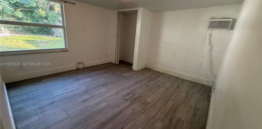 Appartement à Fort Lauderdale, Floride 1 chambre, 169.45 m2 № 1976956