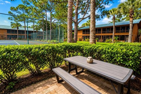 Condo in River Ranch, Florida, 1 bedroom № 2259248 - photo 11