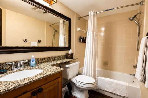 Condo in River Ranch, Florida, 1 bedroom № 2259248 - photo 8