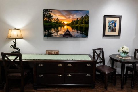 Condo in River Ranch, Florida, 1 bedroom № 2259248 - photo 5