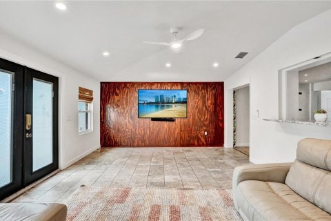 House in Bradenton, Florida 3 bedrooms, 146.41 sq.m. № 2151373 - photo 20