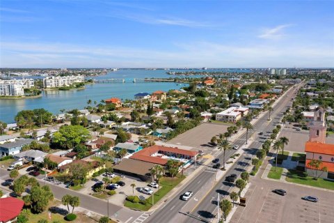 Hotel en venta en Saint Pete Beach, Florida, 413.42 m2 № 1844761 - foto 12