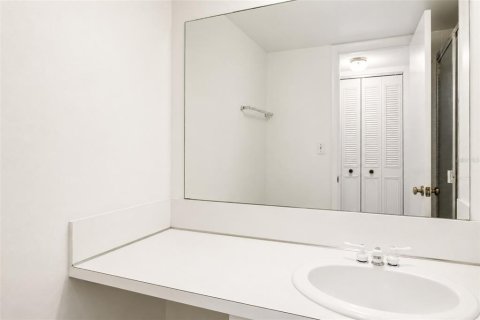 Купить кондоминиум в Палм-Бич, Флорида 6 комнат, 91.32м2, № 2156792 - фото 18