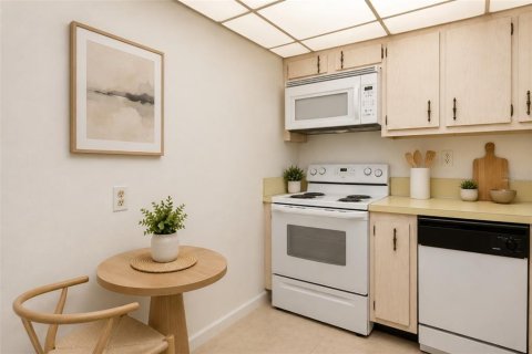 Купить кондоминиум в Палм-Бич, Флорида 6 комнат, 91.32м2, № 2156792 - фото 11