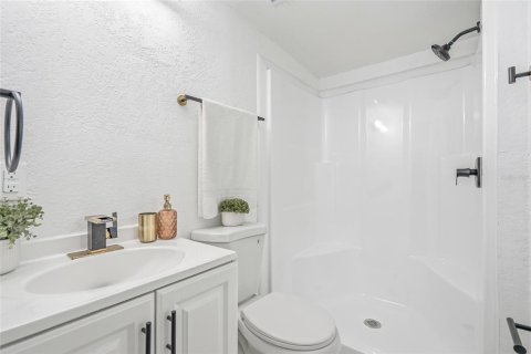 House in Tampa, Florida 3 bedrooms, 93.55 sq.m. № 2224607 - photo 19