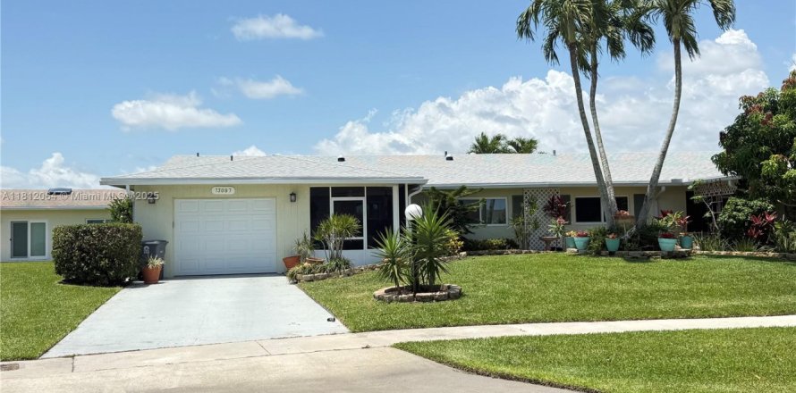 Villa ou maison à Delray Beach, Floride 2 chambres, 141.86 m2 № 1756119
