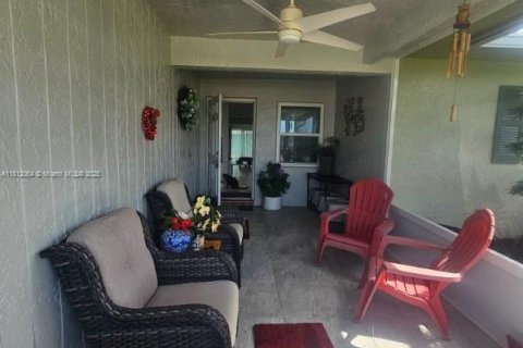 Villa ou maison à vendre à Delray Beach, Floride: 2 chambres, 141.86 m2 № 1756119 - photo 2