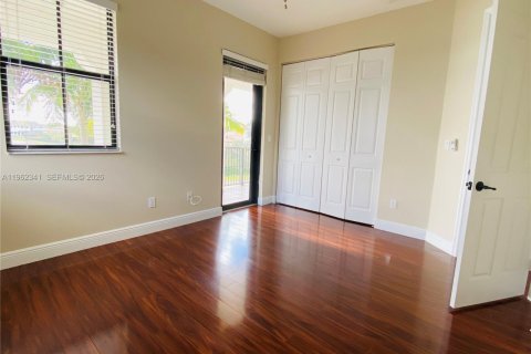 Villa ou maison à louer à Cooper City, Floride: 4 chambres, 193.61 m2 № 2025126 - photo 23