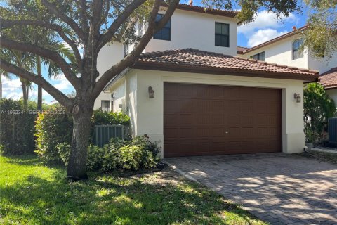 Villa ou maison à louer à Cooper City, Floride: 4 chambres, 193.61 m2 № 2025126 - photo 2