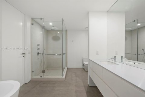 Купить кондоминиум в Майами-Бич, Флорида 5 спален, 406.73м2, № 2059069 - фото 29