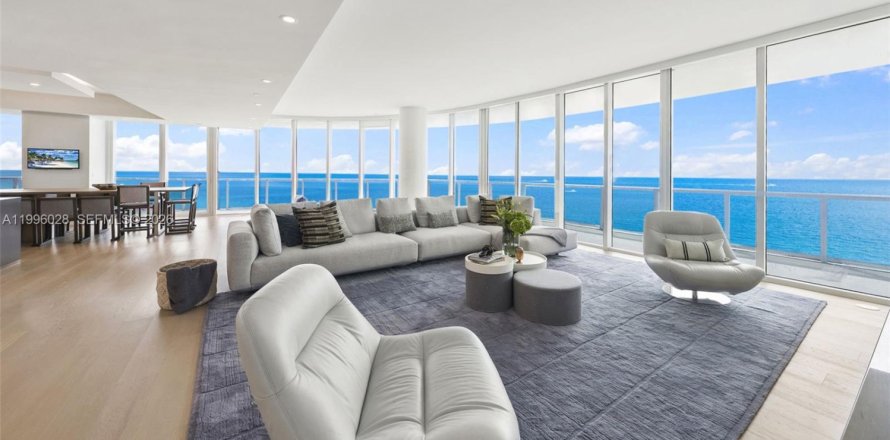 Кондоминиум с 5 спальнями в Майами-Бич, Флорида № 2059069