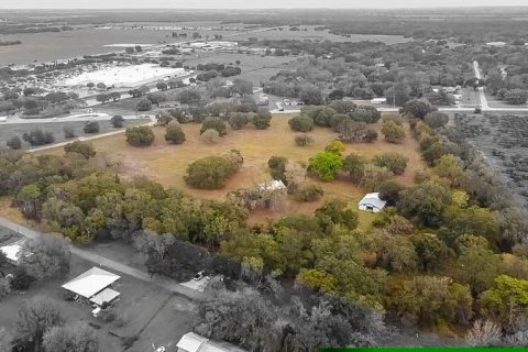 Land in Arcadia, Florida № 214981 - photo 1