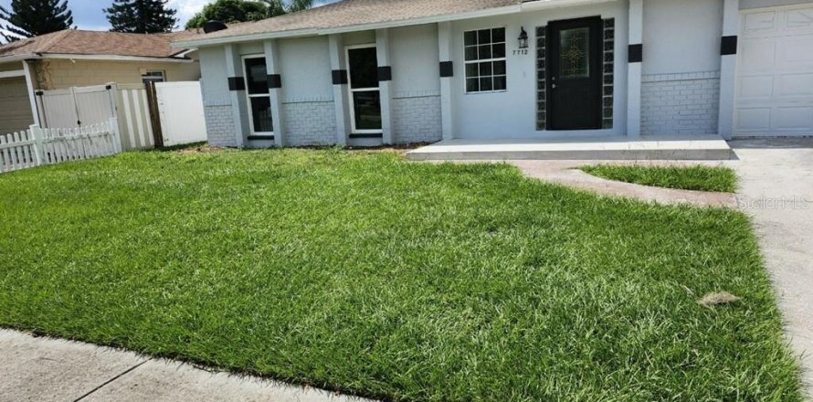 Villa ou maison à Orlando, Floride 4 chambres, 117.89 m2 № 2396855