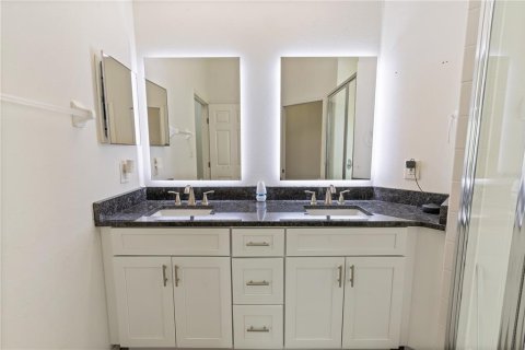 Copropriété à vendre à Lakeland, Floride: 3 chambres, 177.26 m2 № 2095914 - photo 9