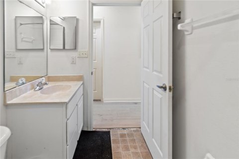 Copropriété à vendre à Lakeland, Floride: 3 chambres, 177.26 m2 № 2095914 - photo 24