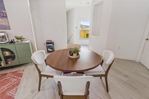 Copropriété à vendre à Lakeland, Floride: 3 chambres, 177.26 m2 № 2095914 - photo 13