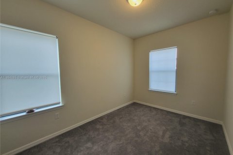 Снять в аренду таунхаус в Палм Спрингс, Флорида 3 спальни, 157.1м2, № 1945870 - фото 15