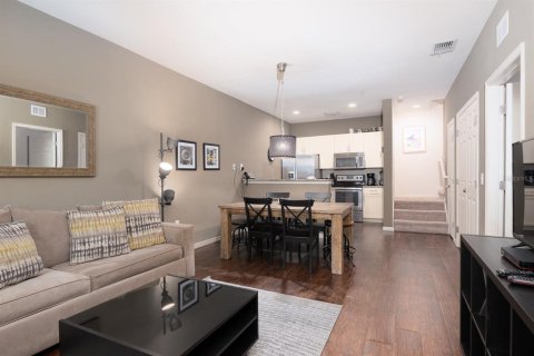 Casa en alquiler en Kissimmee, Florida, 3 dormitorios, 120.77 m2 № 1919604 - foto 24