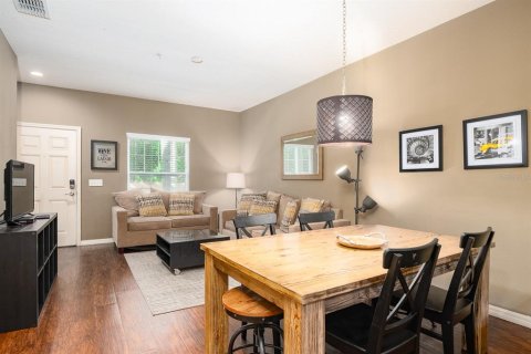Casa en alquiler en Kissimmee, Florida, 3 dormitorios, 120.77 m2 № 1919604 - foto 4