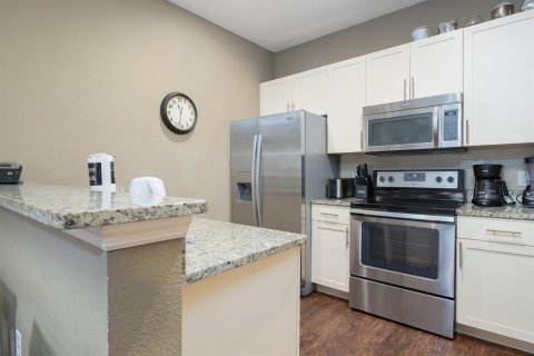 Casa en alquiler en Kissimmee, Florida, 3 dormitorios, 120.77 m2 № 1919604 - foto 5