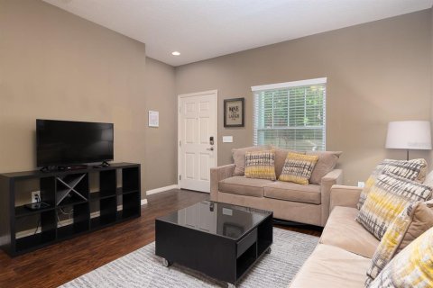 Casa en alquiler en Kissimmee, Florida, 3 dormitorios, 120.77 m2 № 1919604 - foto 21